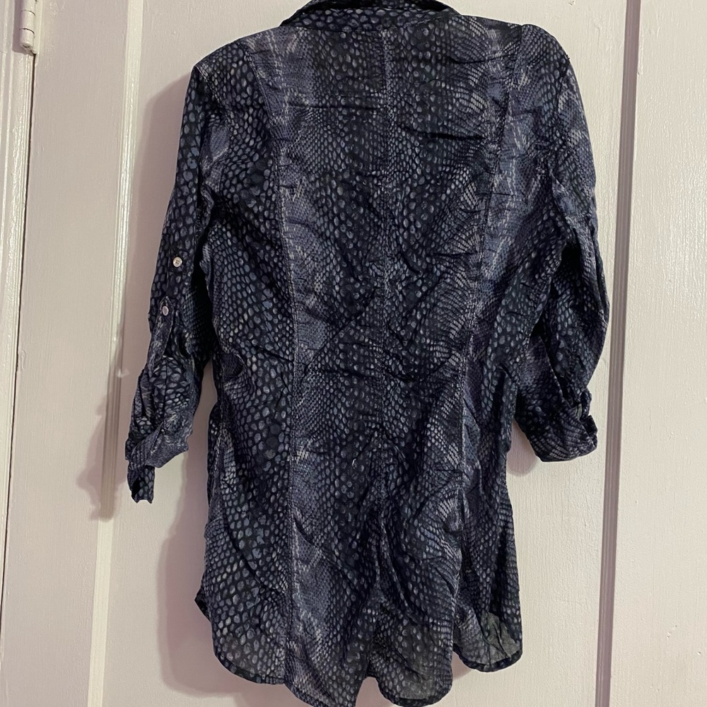 Python Button Up - Picture 5 of 5